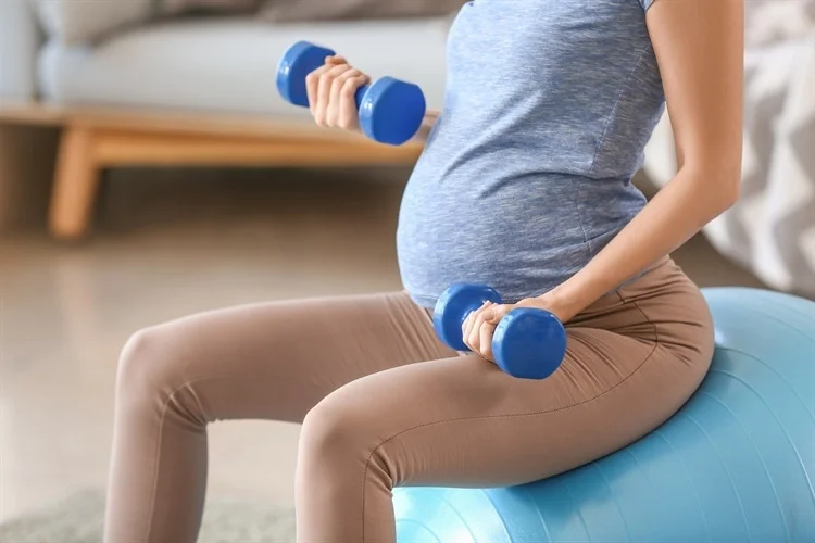 Maternal exercise shapes early yolk sac growth, varies with baby’s sex
